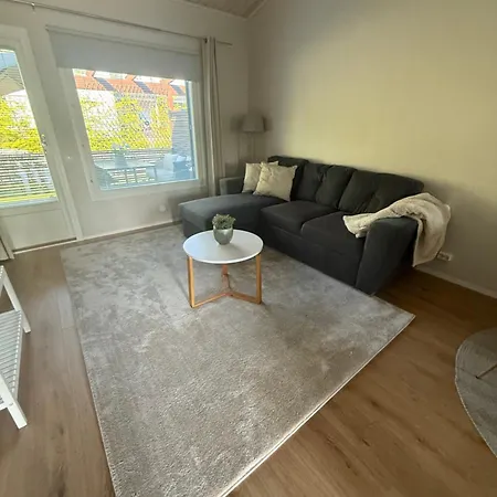 Ihana Huoneisto - The Nest With Sauna In Vaasa